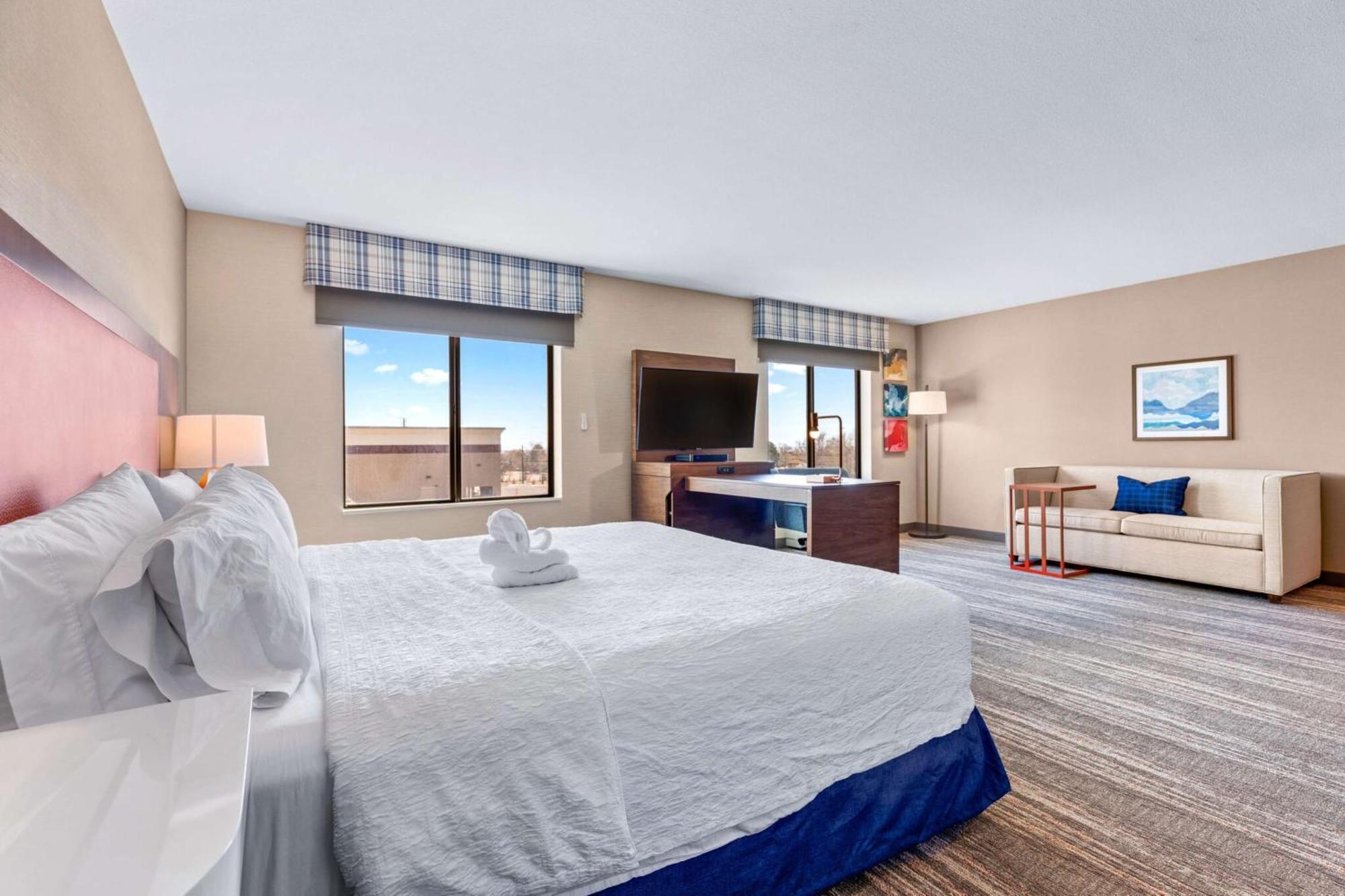 Hampton Inn & Suites Greeley Extérieur photo